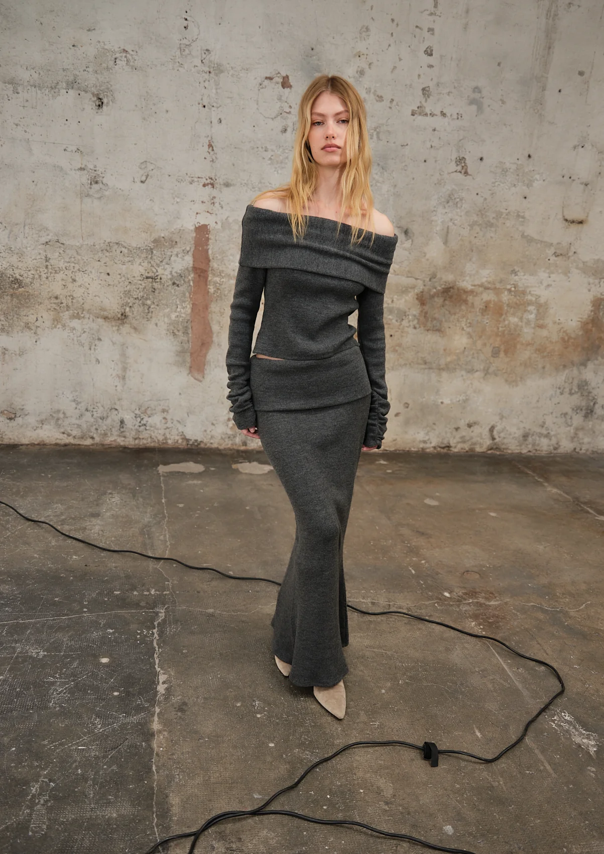 Caricia Gris Skirt - Image 6