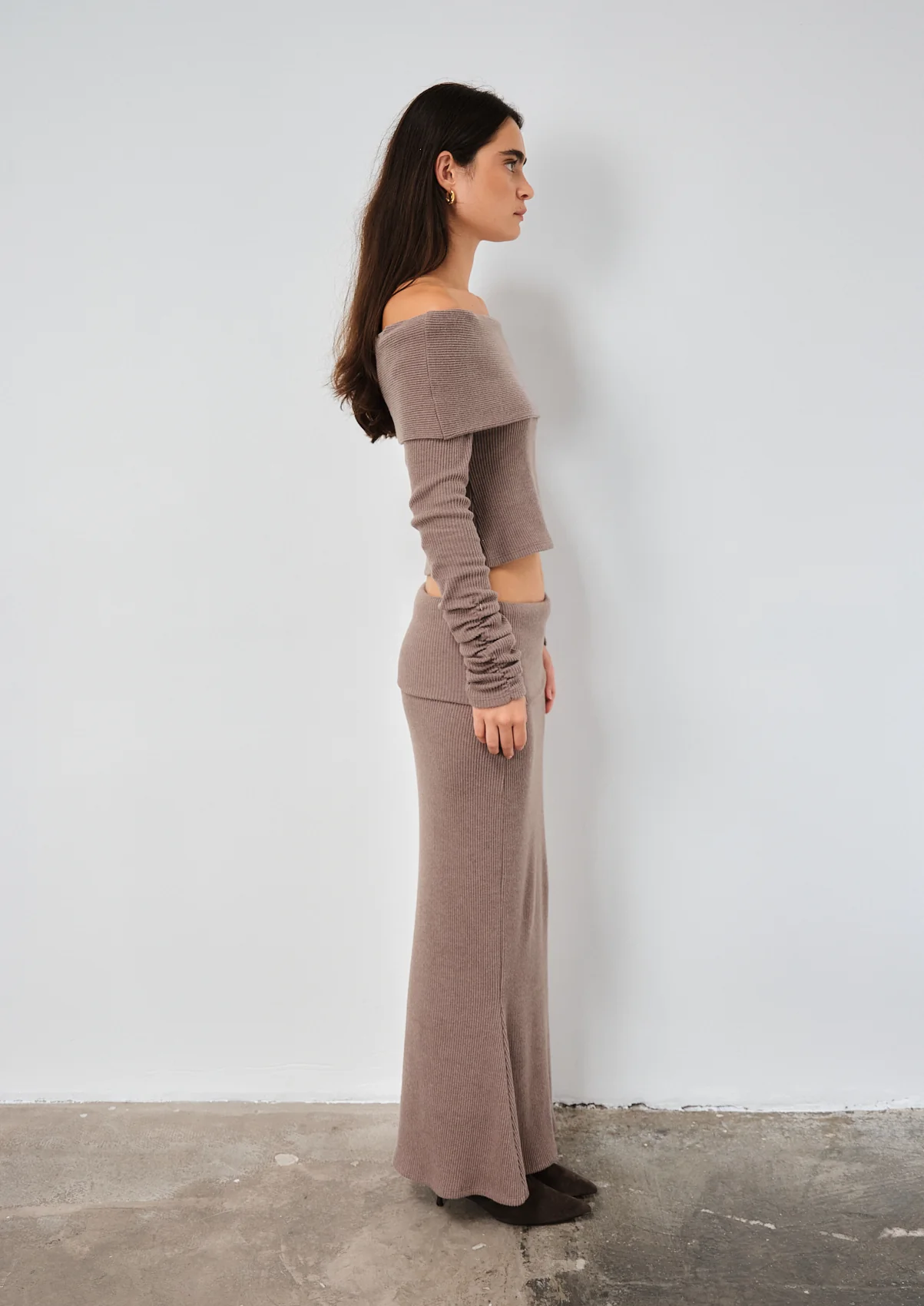 Caricia Taupe Top - Image 13