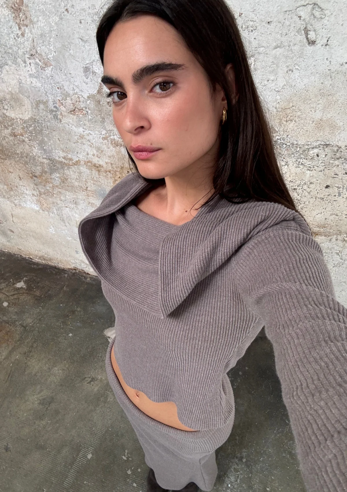 Caricia Taupe Top - Image 2