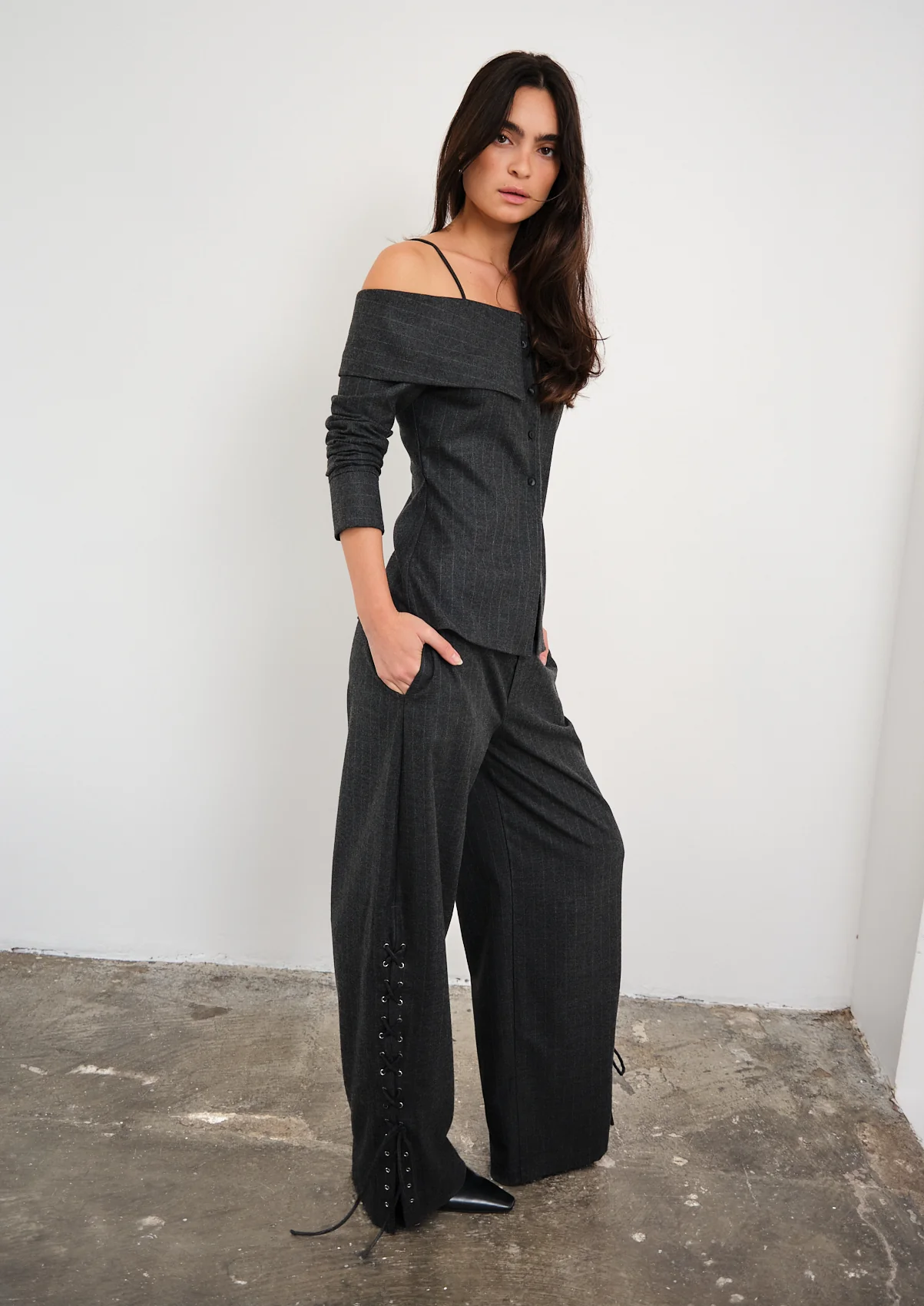 Delirio Pants Gris - Image 10