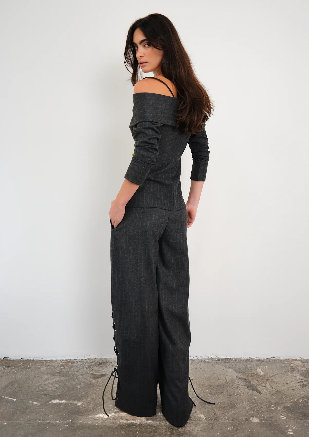 Delirio Pants Gris - Image 5
