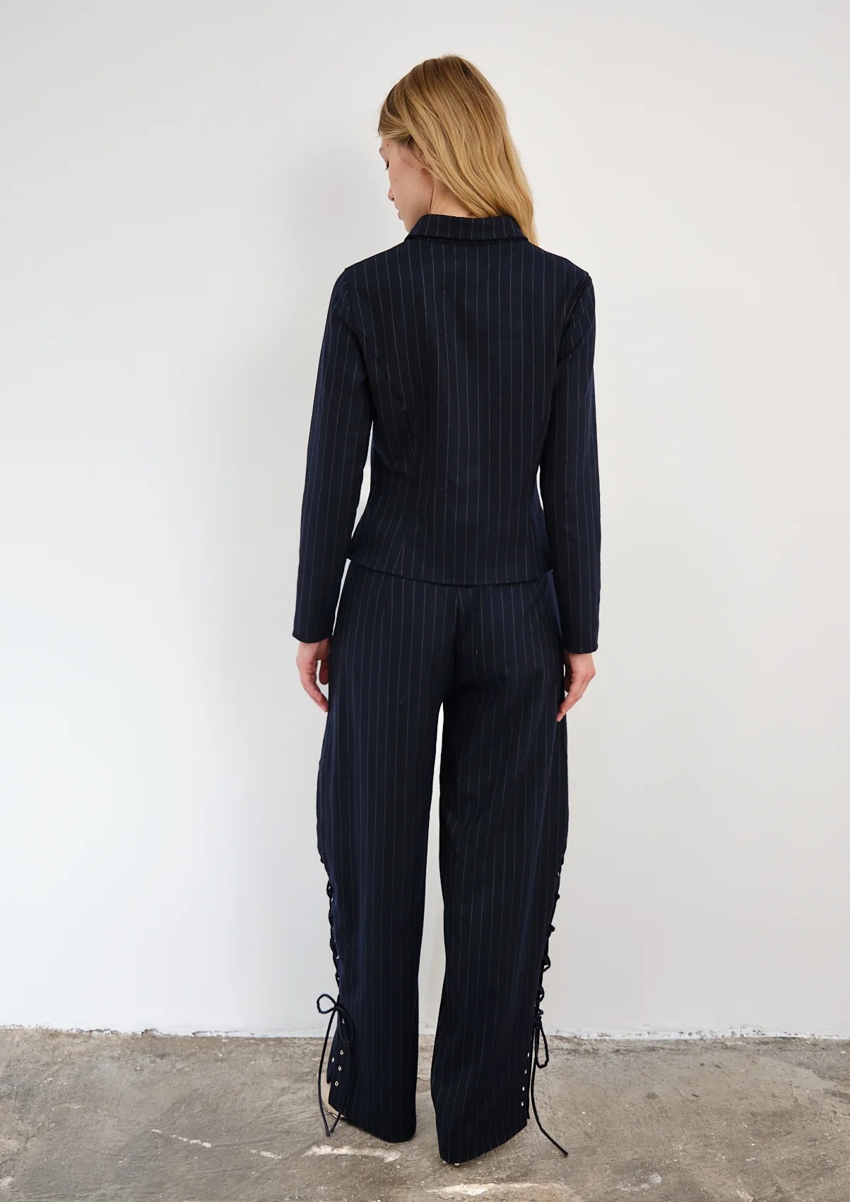 Delirio Pants Navy - Image 12