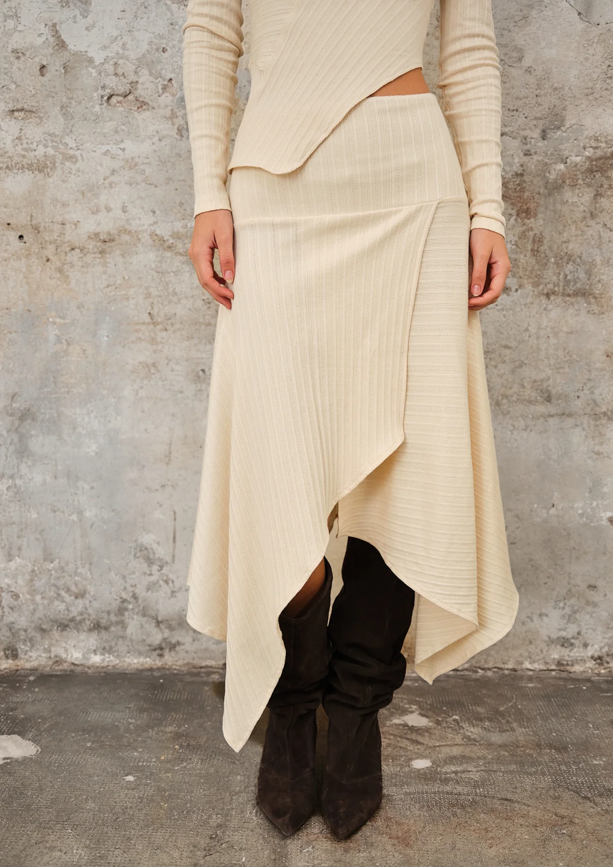 Fragmento Skirt Beige - Image 6