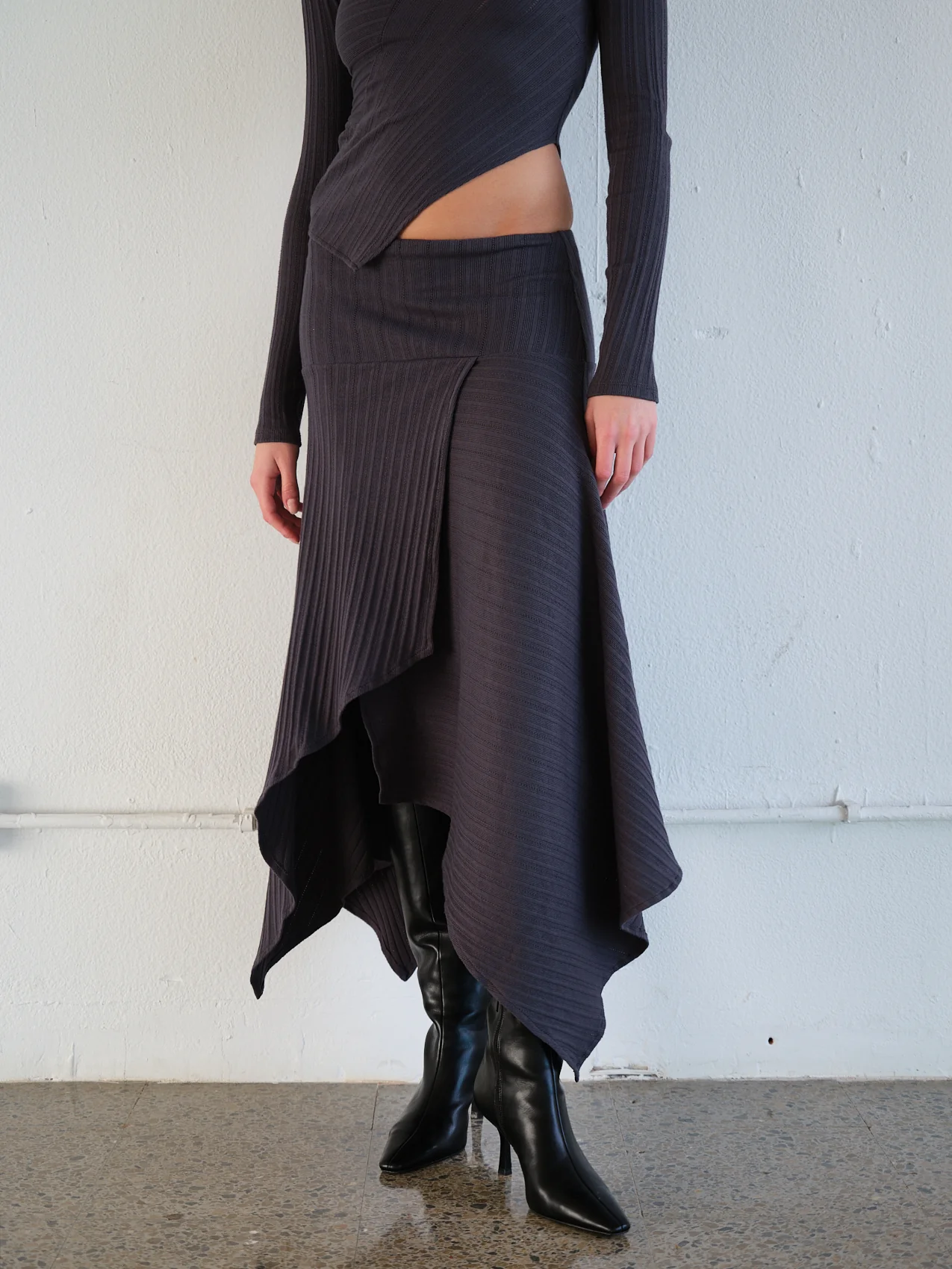 Fragmento Skirt Gris - Image 7