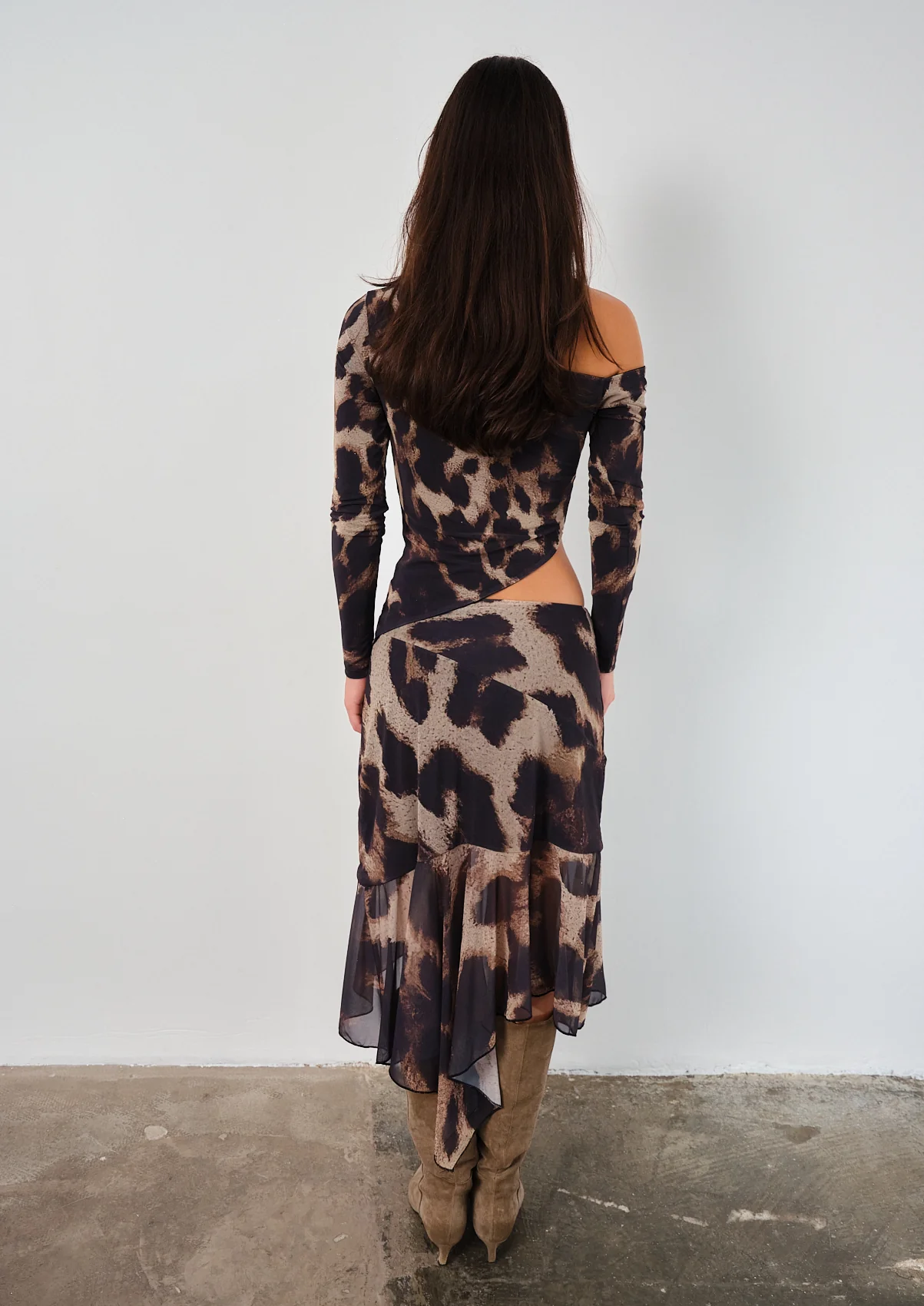 Mirada Leopard Skirt - Image 6
