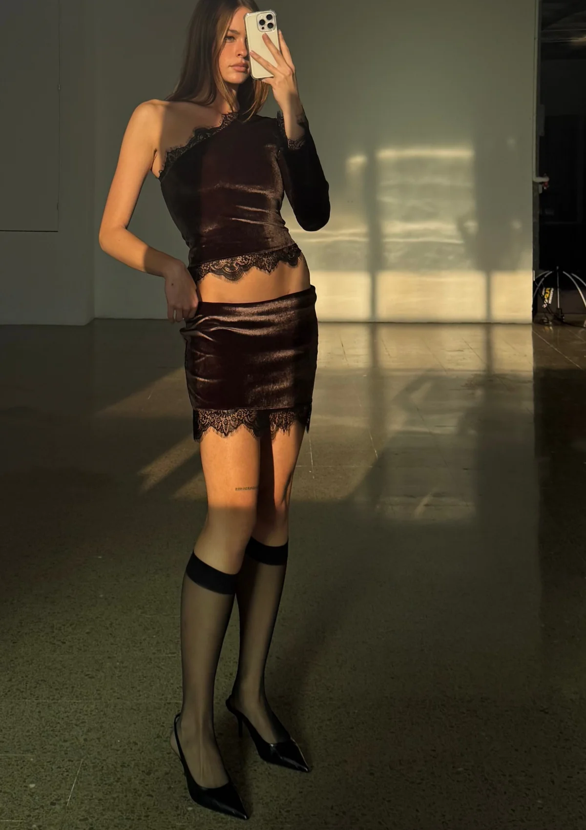 Reliquia Skirt Velvet Chocolat